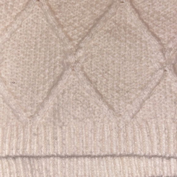 NWT Old Navy High Waisted Cable Knit Diamond Stitch Shorts - Picture 14 of 14